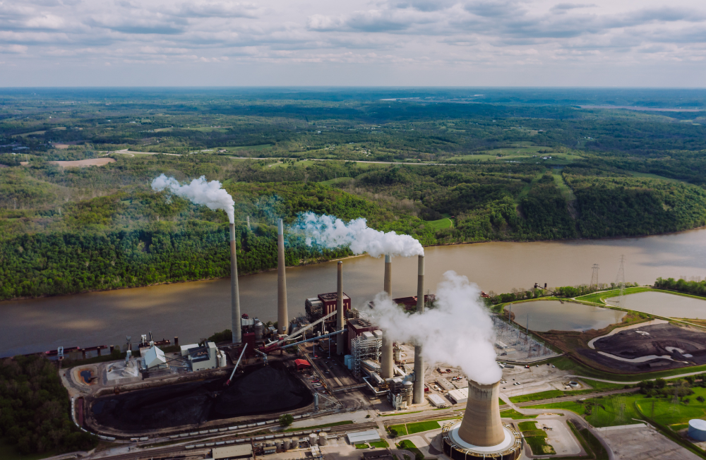 ¿Cómo se calcula el precio del término variable en una factura de gas?